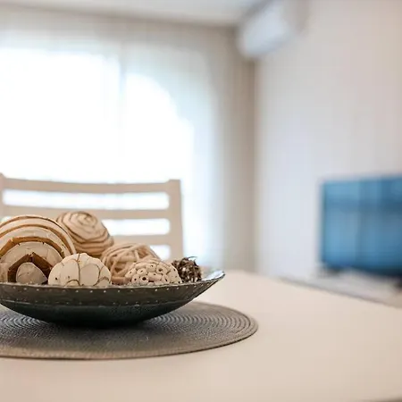 Apartment La Mer Luxury 4 *
